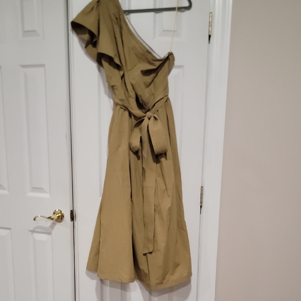 Madewell One-Shoulder Tie-Waist Midi Dress in Olive
